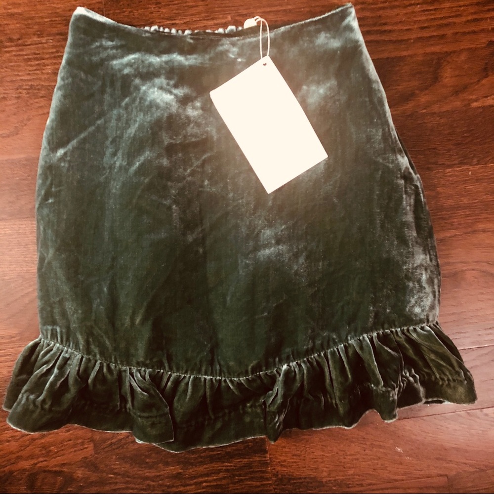Rachel Riley girls velvet skirt